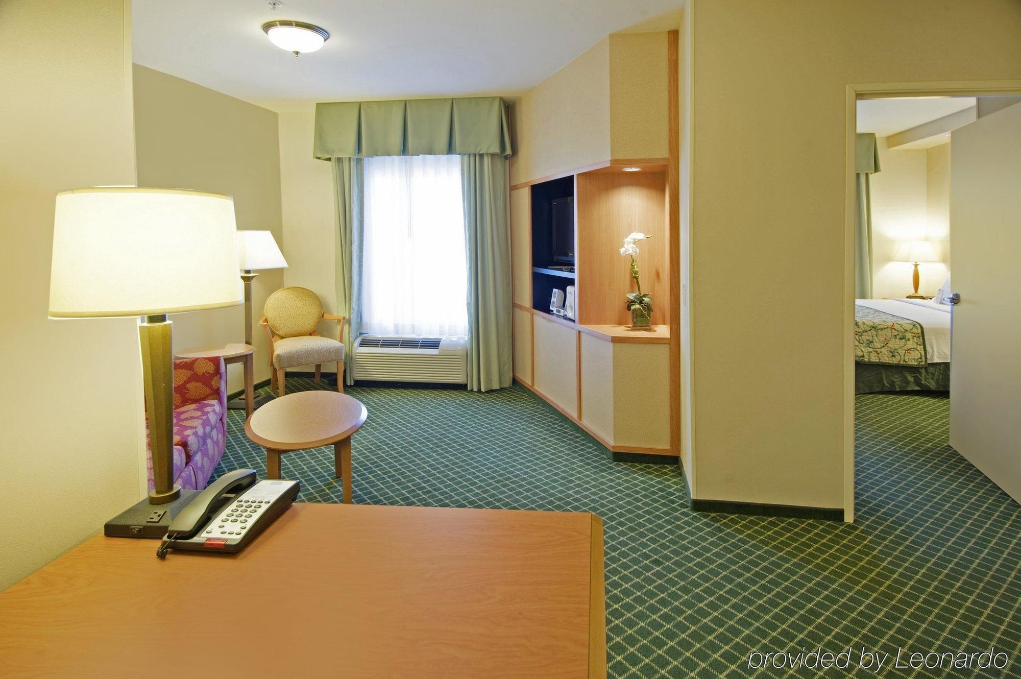 Fairfield Inn & Suites By Marriott Cordele Ruang foto